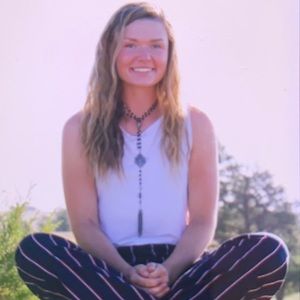 Meet your Posher, Olivia